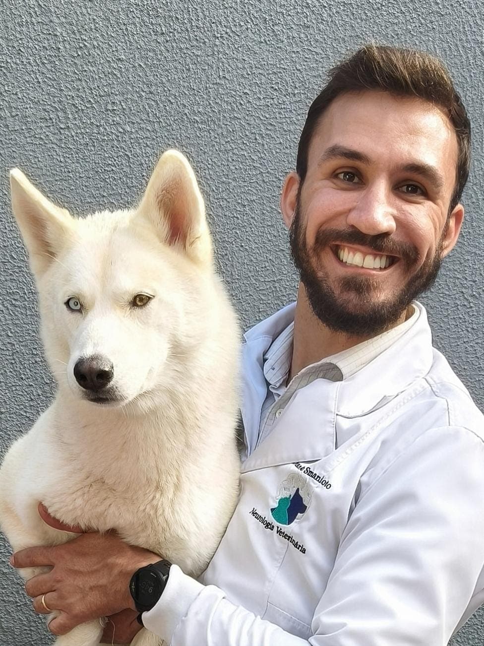 Especialista Danilo Smanioto Neurologia Veterinária em Londrina